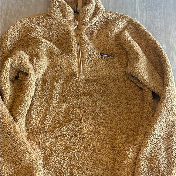 Patagonia Jackets & Blazers - Patagonia Tan / brown Fleece Half-Zip Pullover‎